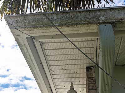 Images of building pressure cleaning in Indian River County