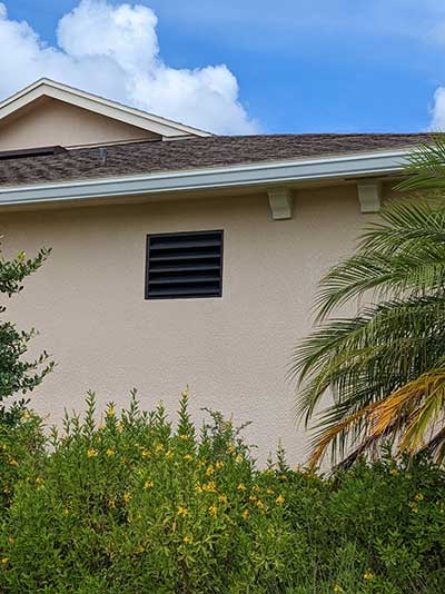 Images of building pressure cleaning in Indian River County