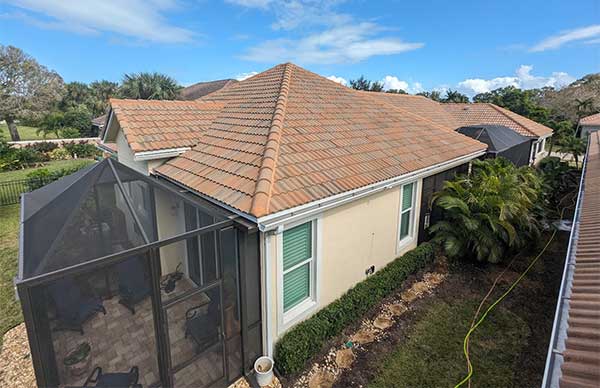 roof washing services