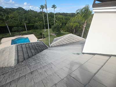 Images of roof pressure cleaning in Indian River County