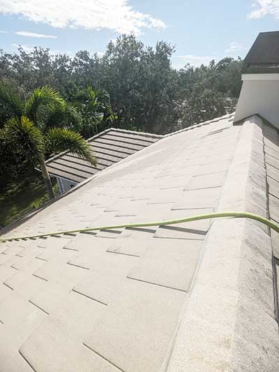 Images of roof pressure cleaning in Indian River County